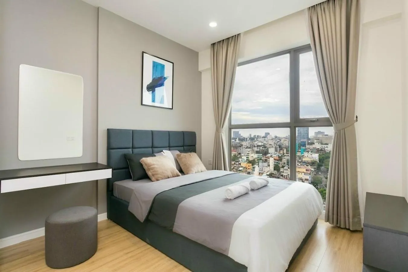 Genius Apartment River Gate Center Vietnam